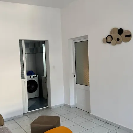 Deli Sarandë